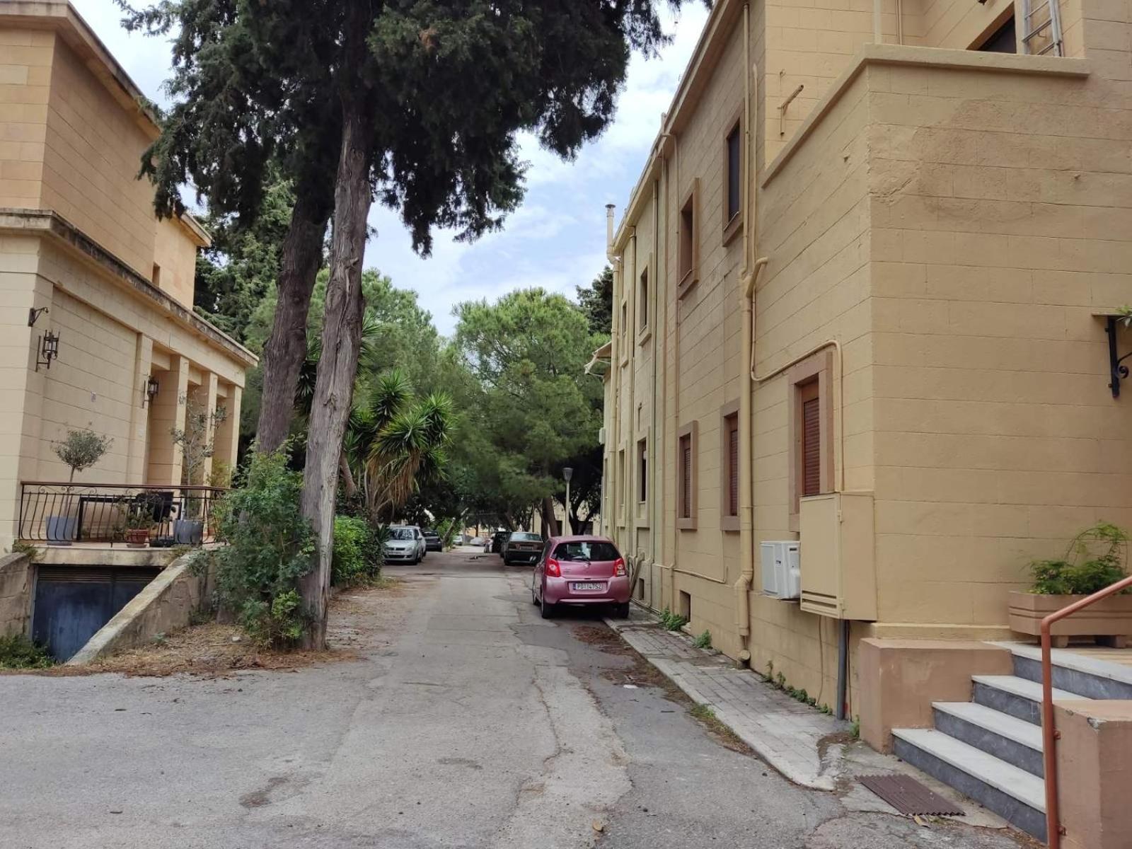 Park House -Beside The Medieval Town Of Rhodes Родос Экстерьер фото